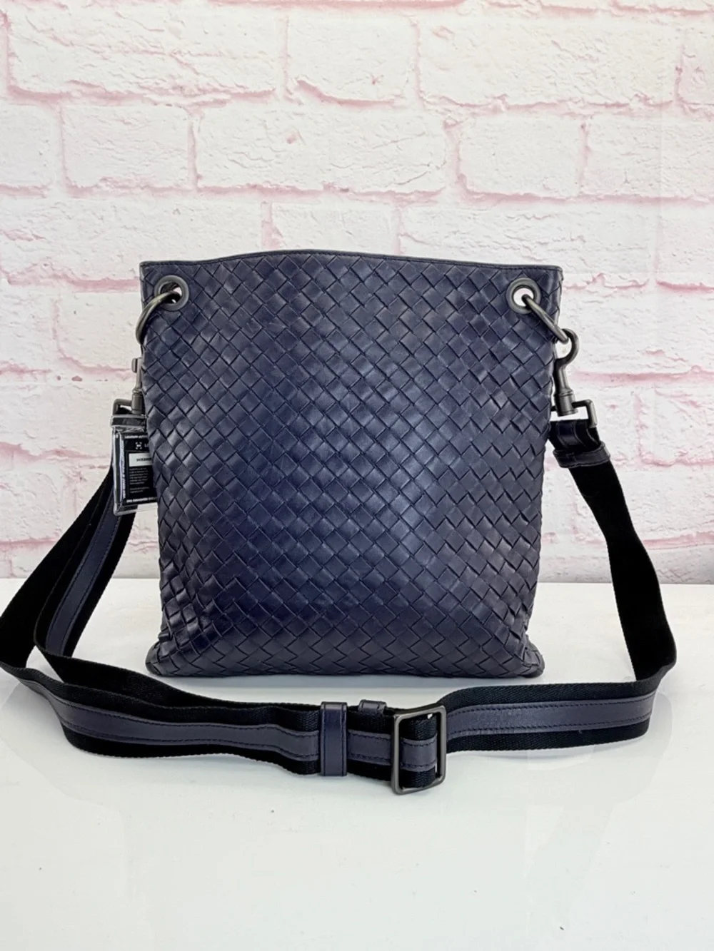 Bottega Veneta Nappa Unisex Flat Intrecciato Woven Leather Crossbody Bag